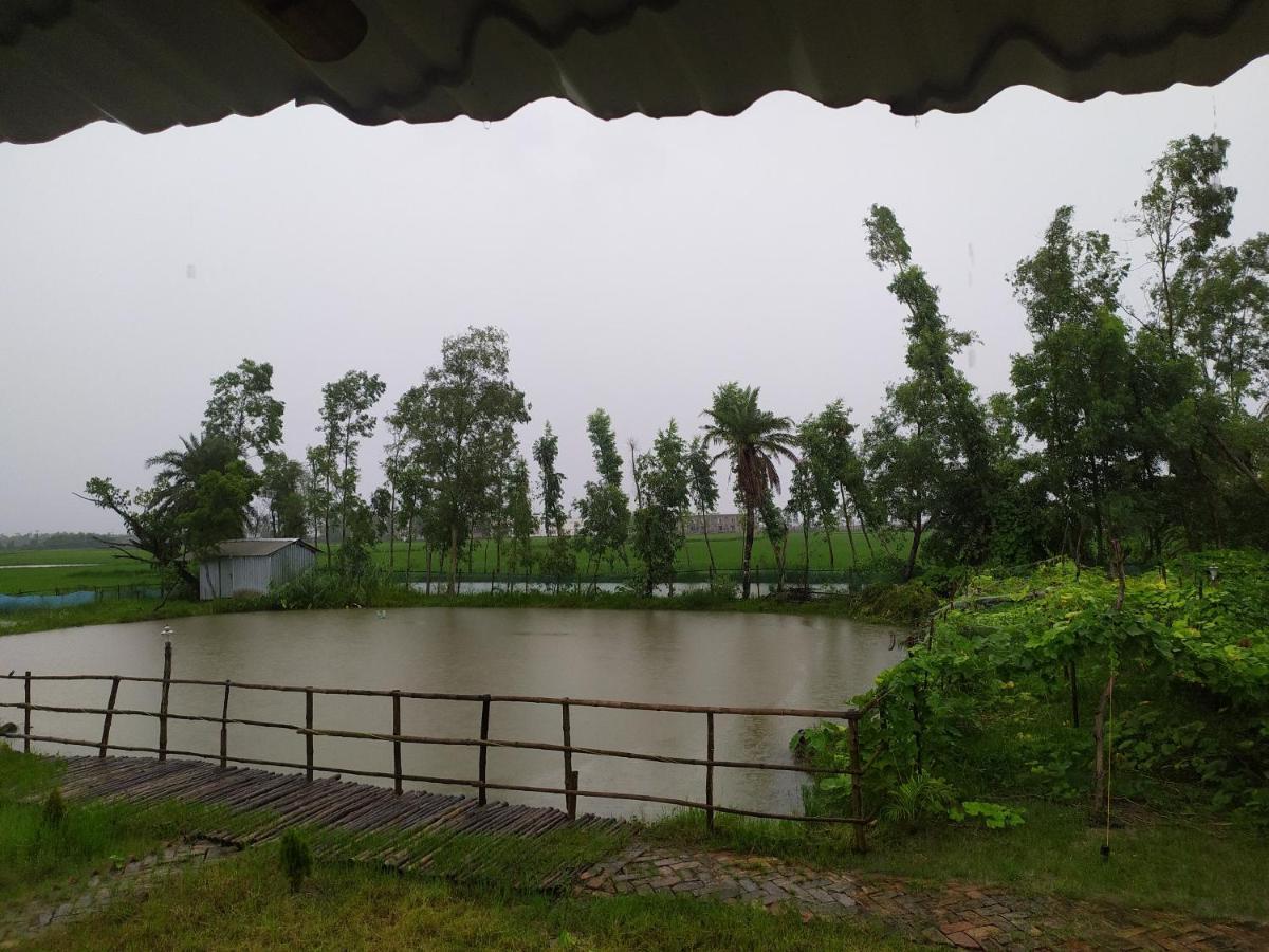 Sundarban Jungle Mahal Resort Gosāba Exterior foto